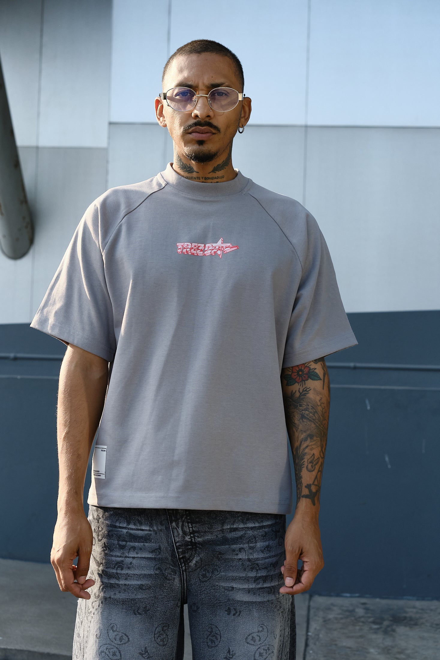 SHINE TEE